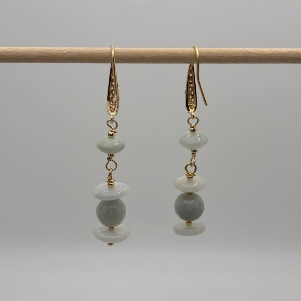 Burma‎ Jade with Gold Plated earring hooks Women's earrings - Picture 4 of 6